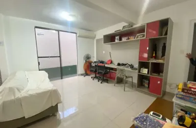 Casa com 2 quartos à venda na pistoia, 4, bandeirantes, belo horizonte por r$ 870.000