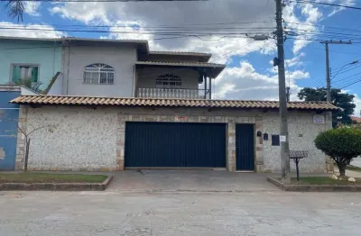 Casa com 3 quartos à venda na renato travassos, 121, bandeirantes, belo horizonte por r$ 1.590.000