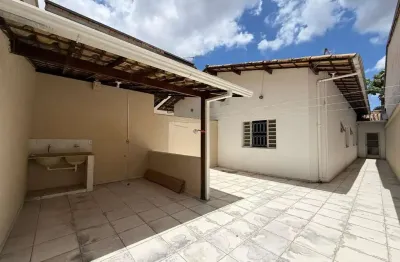 Casa com 3 quartos à venda na rua bernardino oliveira pena, 27, são joão batista, belo horizonte por r$ 750.000