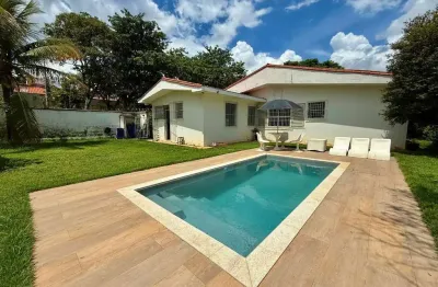 Casa com 3 quartos à venda na Alameda dos Coqueiros, 1, São Luiz, Belo Horizonte por R$ 2.050.000