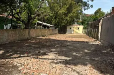 Terreno à venda na Rua Ângelo Barcelos, 457, Vila João Pessoa, Porto Alegre