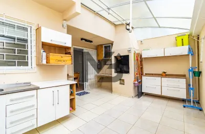 Casa em condomínio fechado com 3 quartos à venda na Rua Benedito Calixto, 50, Uberaba, Curitiba