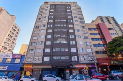 Excelente oportunidade na rua desembargador westphalen, em localização estratégica, próxima à praça rui barbosa — um dos principais polos de mobilidade de curitiba.