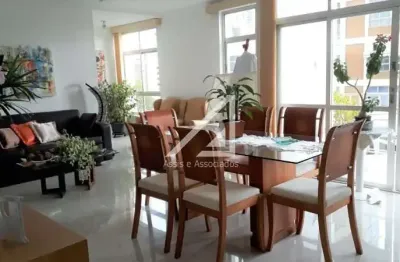 Apartamento 3 quartos suíte varanda nascente 2 garagens elevador à venda no canela!