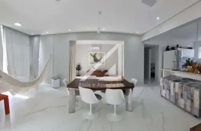 Apartamento 3 quartos suíte gabinete reformado nascente 2 garagens à venda na graça!