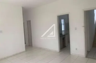 Apartamento 2 quartos nascente dependência garagem rotativa escada à venda na barra!