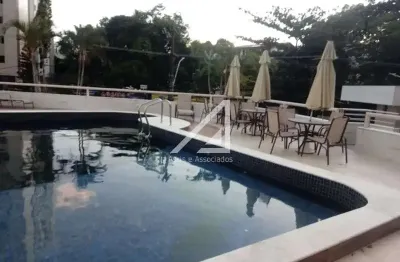Apartamento 2 quartos 2 suítes varanda dependência 2 garagens piscina elevadores à venda!