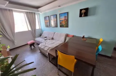 Apartamento 2 quartos dependência garagem elevador andar alto à venda na barra!