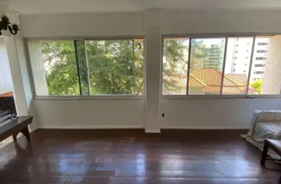 Apartamento 3 quartos suíte 2 garagens elevador portaria 24 h à venda na graça!