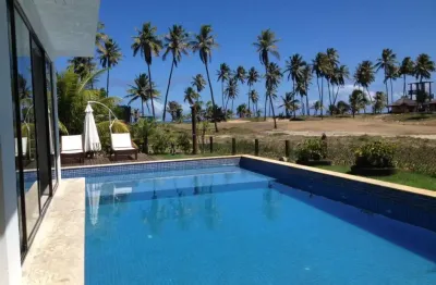 Casa 4 suítes em condominio fechado piscina academia quadra à venda na praia do forte