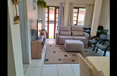 Ótima casa de 2qts ,  mobiliada , com grande quintal - ingleses - florianópolis