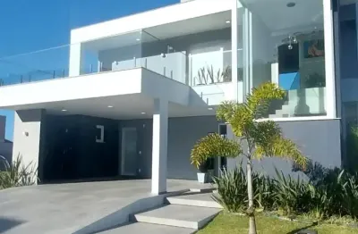 Vendo lindíssima casa de 4 qts e 3 suites - praia dos ingleses - florianópolis