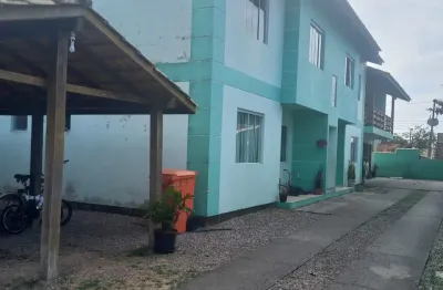 Ótimo prédio para investimento nó ingleses com 6 apartamentos