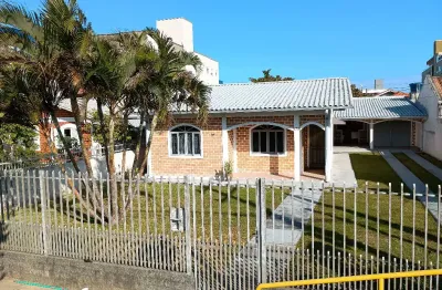 Casa  para ponto comercial na principal de ingleses