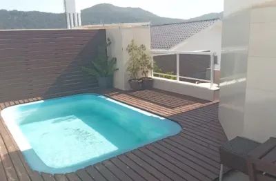 Cobertura duplex com piscina privativa 3 dormitórios sendo 1 suíte