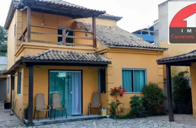 Baixou! casa duplex com 4 quartos e piscina em condomínio!