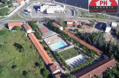 Oportunidade de negócio: condomínio com 40 casas, piscina, campo gramado...