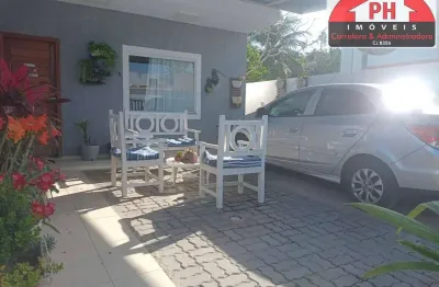 Casa moderna com área gourmet e piscina – localização privilegiada