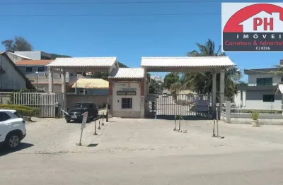 Alugo casa duplex,2 quartos, em condomínio fechado - são pedro da aldeia -