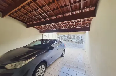 Sobrado espassoço  com 4 vagas de garagem com otimo espaço  e localização