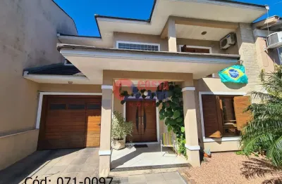 Casa com 3 quartos à venda na Rua Carlos Leopoldo Schüller, 466, Parque da Matriz, Cachoeirinha