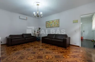 Casa com 3 quartos à venda na Rua Cândido Vale, 78, Tatuapé, São Paulo