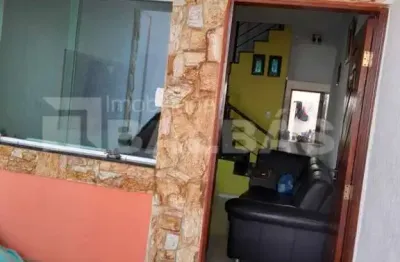 Excelente sobrado -  2 dormitórios - 2 vagas - próximo a futura estação de metrô vila formosa