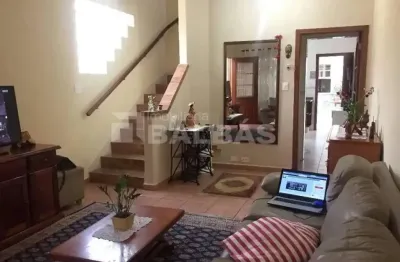 Casa com 2 quartos à venda na Rua Renato Rinaldi, 177, Vila Carrão, São Paulo