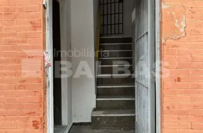Barracão / Galpão / Depósito com 4 salas para alugar na Rua Candeias, 57, Vila Antonieta, São Paulo