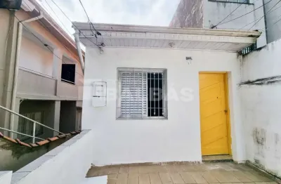 Terreno com 3 casas - próximo ao mercado municipal da penha