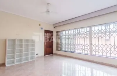 Sobrado esquina - ideal para comércio - a 300 metros do metrô carrão