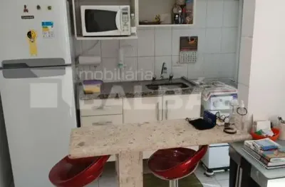 Apartamento 35m², 1 dormitório, vaga coberta, condomínio completo