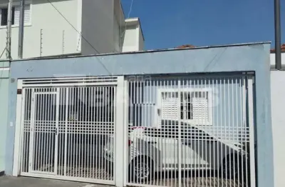 Casa com 2 quartos à venda na Rua Doutor Caio Celidônio, 40, Vila Regente Feijó, São Paulo