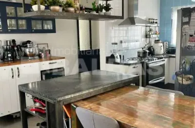 Apartamento 128 m² - 3 dormitórios ( 2 suítes), 2 vagas - excelente localização !