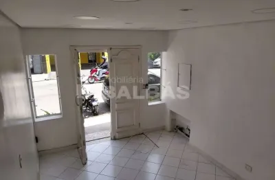Casa comercial com 4 salas para alugar na Rua Itapeti, 672, Tatuapé, São Paulo