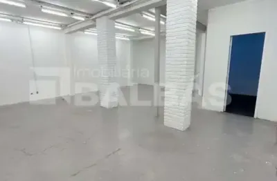 Prédio com 9 salas para alugar na Rua Pedro Nolasco da Cunha, 148, Jardim Avelino, São Paulo