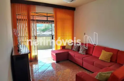 Casa com 2 quartos à venda no Santa Helena, Contagem 