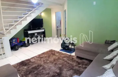 Casa em condomínio fechado com 3 quartos à venda na Rua Varginha, Alvorada, Contagem