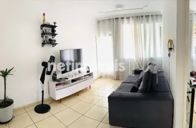 Casa em condomínio fechado com 2 quartos à venda no Tropical, Contagem 