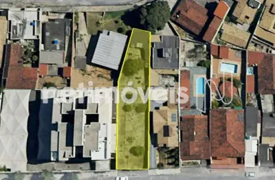 Terreno comercial à venda na Rua Montes Claros, Alvorada, Contagem