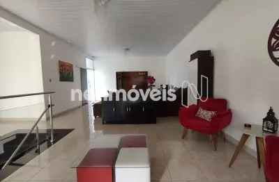 Casa com 6 quartos à venda na Rua Imbuia, Colonial, Contagem