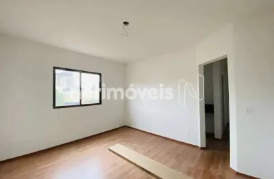 Apartamento com 2 quartos à venda na Rua Manoel Pinheiro Diniz, Centro, Contagem