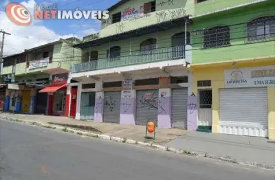 Casa comercial à venda no Alvorada, Contagem 