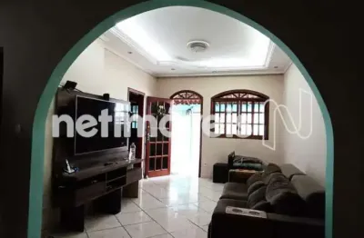 Casa com 4 quartos à venda no Jardim das Oliveiras, Contagem 