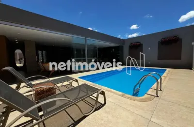 Casa 04 quartos, 02 suítes - piscina e energia fotovoltaica no bairro alvorada em contagem/mg.