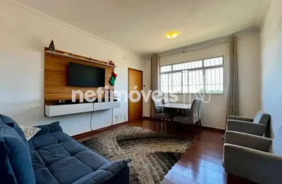 Apartamento 03 quartos, sendo um suíte, prédio individual no bairro novo eldorado em contagem-mg.