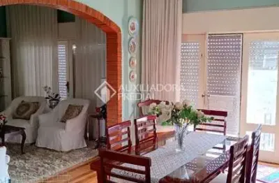 Apartamento com 3 quartos à venda na rua francisco ferrer, 504, rio branco, porto alegre, 116 m2 por r$ 550.000