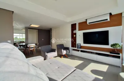 Apartamento com 3 quartos à venda na rua miguel couto, 218, menino deus, porto alegre, 102 m2 por r$ 1.380.000