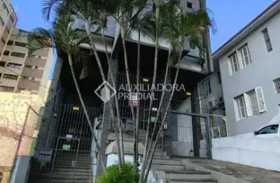 Apartamento com 1 quarto à venda na rua ramiro barcelos, 828, moinhos de vento, porto alegre, 28 m2 por r$ 198.000