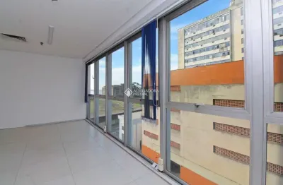Sala comercial à venda na rua chaves barcelos, 27, centro histórico, porto alegre, 47 m2 por r$ 136.000